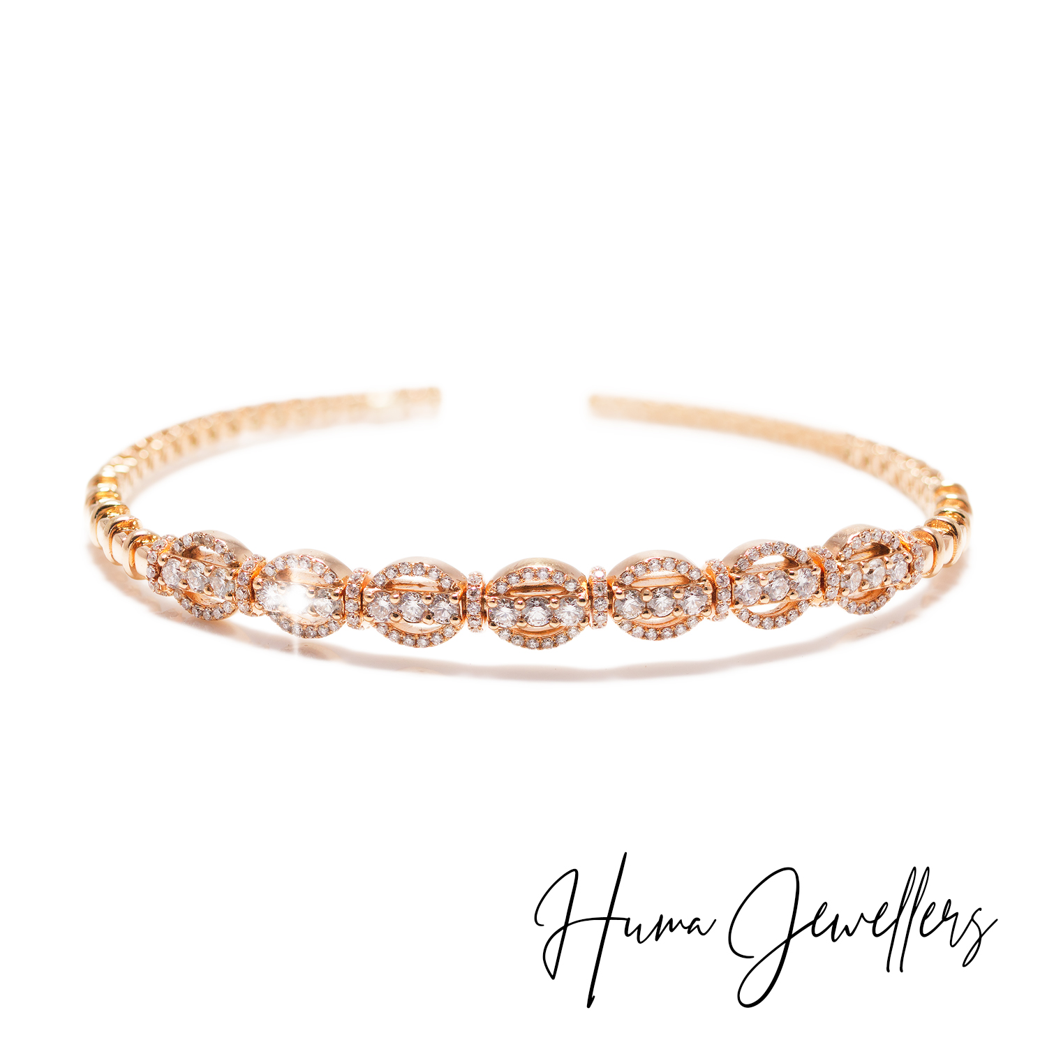 modern women diamond bracelet design made in 18 karat rose gold huma jewellers karachi pakistan