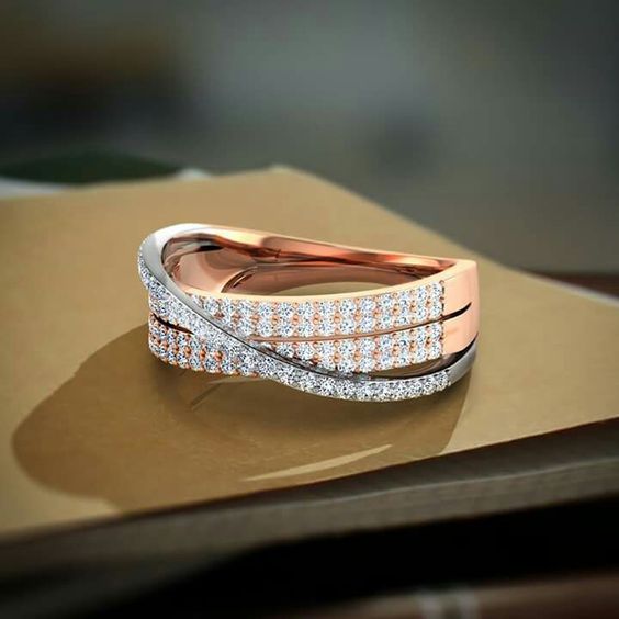 women fashion diamond bracelet ring gold white yellow 18 karat modern design huma jewellers jewlr jewellery jewelry karachi pakistan