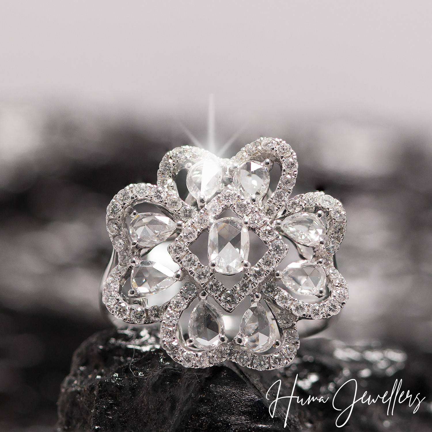 modern classic diamond ring design with rosecut and round diamonds in 18 karat gold by huma jewellers karachi pakistan